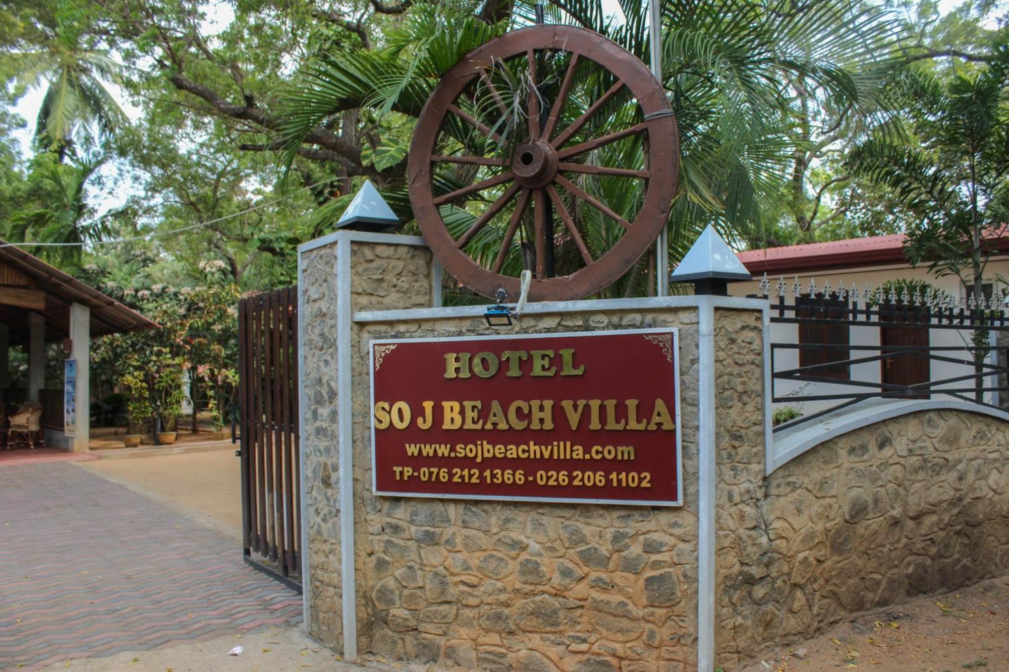 So-J Beach Villa Trincomalee Buitenkant foto